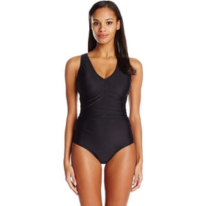 Speedo Womens VNeck One Piece Swimsuit with Underwire Black 10Swimsuit One Piece Powerflex Vneck Solid  Manufacturer Discontinued Speedo Black