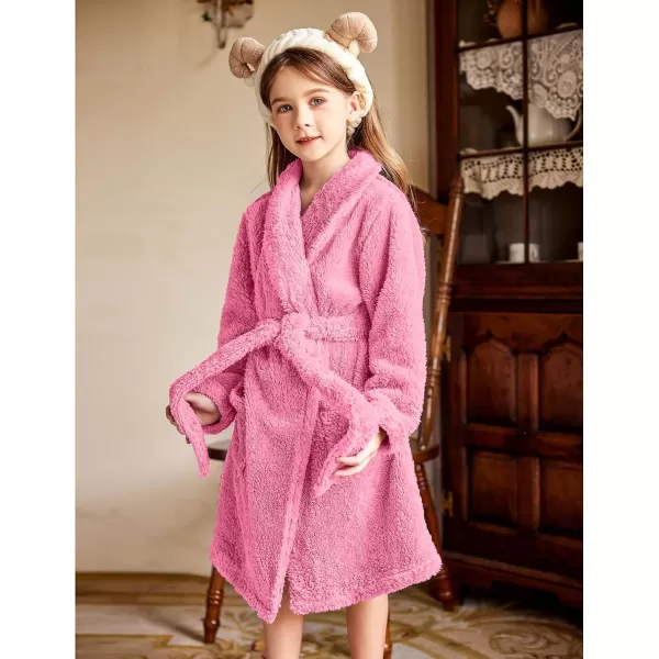 Arshiner Boys Girls Flannel Bathrobes Soft Fuzzy Hooded Robe Sleepwear with Belt for Kids