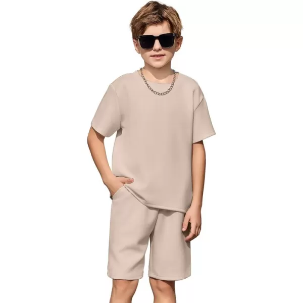 Arshiner Boys Drop Shoulder T-Shirt &amp; Drawstring Waist Shorts with Chain Necklace Summer Casual Outfits 