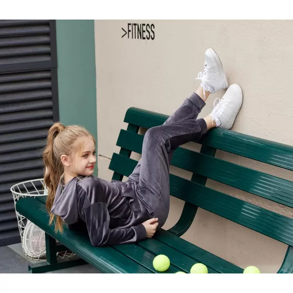 Arshiner Girls Velour 2 Pieces Tracksuits Outfits Athletic Hoodies Sweatshirts and Sweatpants Athletic Clothing Sets