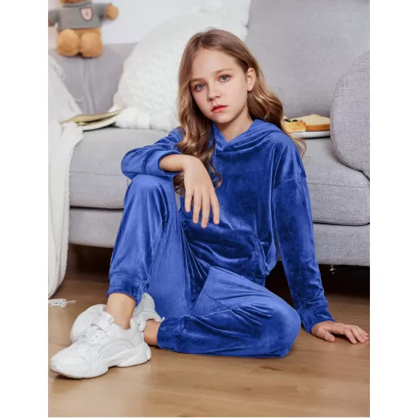 Arshiner Girls Velour 2 Pieces Tracksuits Outfits Athletic Hoodies Sweatshirts and Sweatpants Athletic Clothing Sets