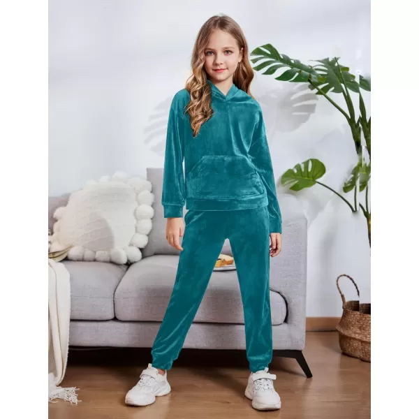 Arshiner Girls Velour 2 Pieces Tracksuits Outfits Athletic Hoodies Sweatshirts and Sweatpants Athletic Clothing Sets