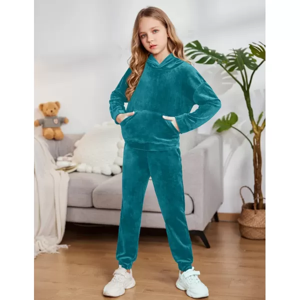 Arshiner Girls Velour 2 Pieces Tracksuits Outfits Athletic Hoodies Sweatshirts and Sweatpants Athletic Clothing Sets