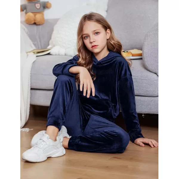 Arshiner Girls Velour 2 Pieces Tracksuits Outfits Athletic Hoodies Sweatshirts and Sweatpants Athletic Clothing Sets