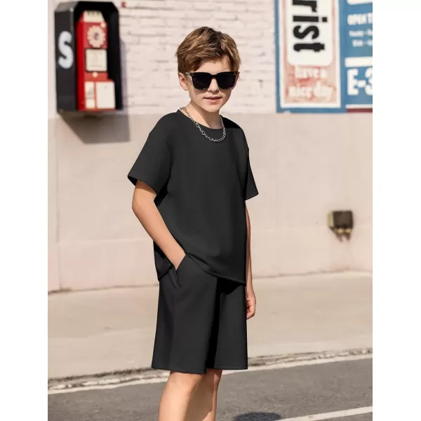 Arshiner Boys Drop Shoulder Tee &amp; Drawstring Waist Shorts with Chain Necklace Black Size 8