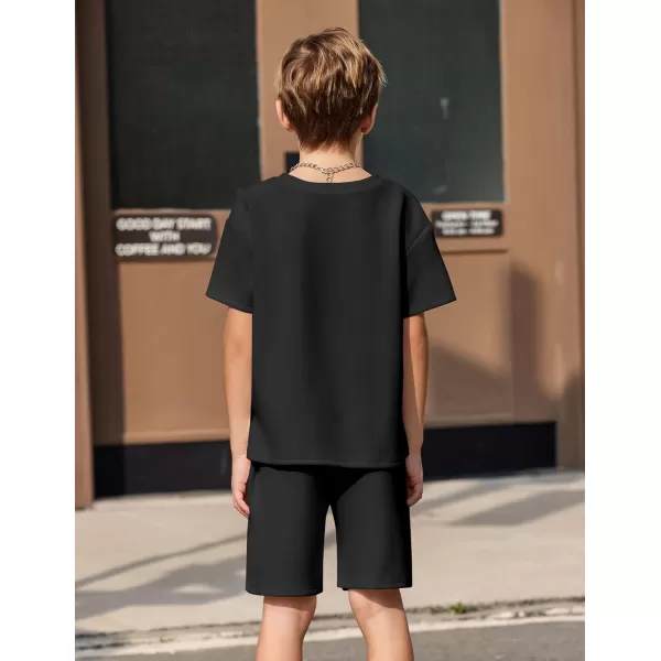 Arshiner Boys Drop Shoulder Tee &amp; Drawstring Waist Shorts with Chain Necklace Black Size 8