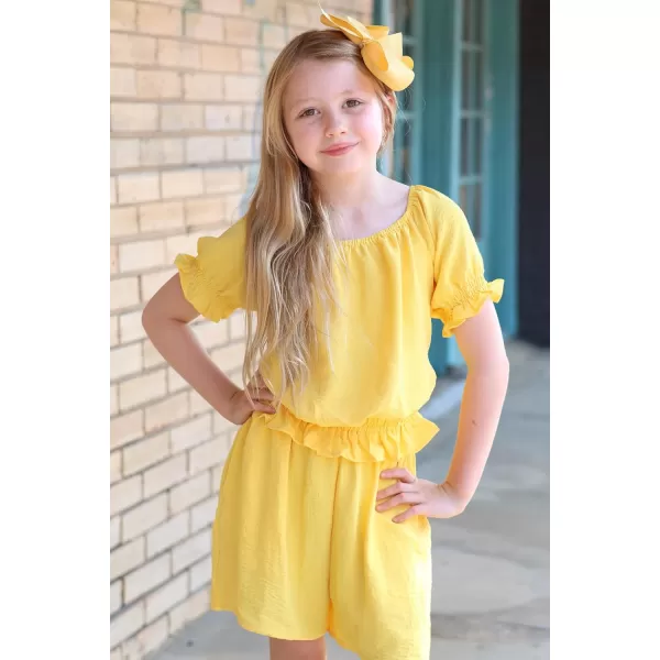 Arshiner Girls Short Set 2 Piece Summer Boho Clothes Tie-Back Puff Sleeve Top and Shorts with Pockets for 5-14 Years
