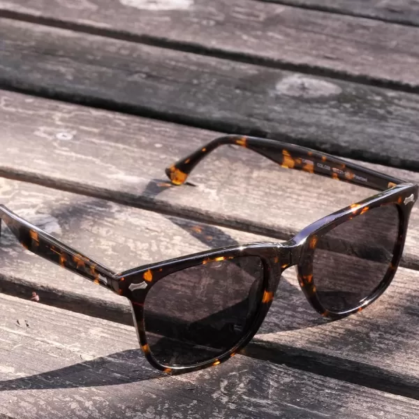 CARFIA Square Polarized Sunglasses for Men UV400 Protection Retro Acetate Italian Handcrafted Driving Shades2tortoise Frame Grey Lens