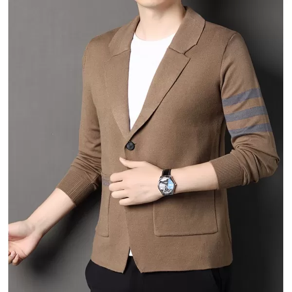 chouyatou Mens Notched Lapel 2 Button Slim Fit Business Casual Striped Knit Sweater Blazer Jacket Sport CoatCamel