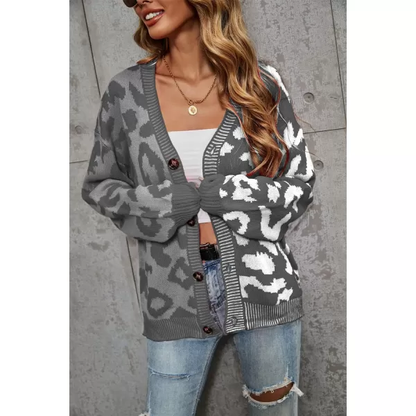 chouyatou Womens Color Block Leopard Print Button Down Long Sleeve Cardigan SweatersGray