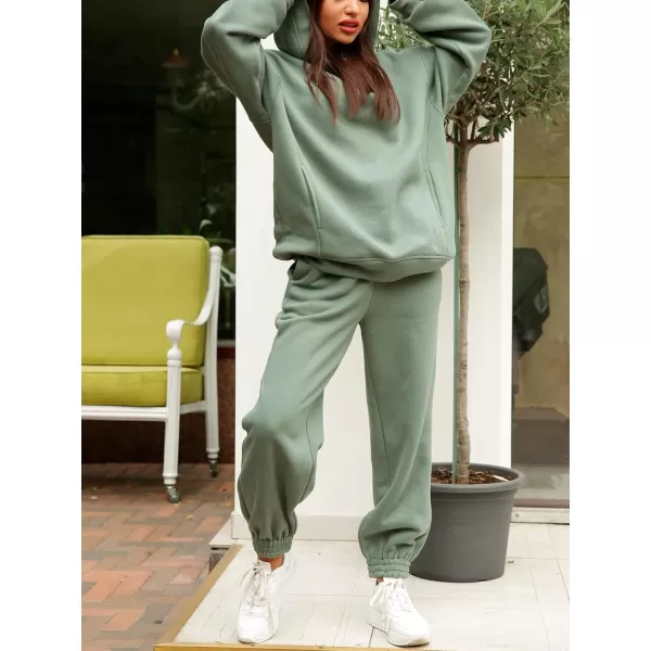 chouyatou Womens 2 Piece Outfits Hooded Sweatsuit Hoodies Tracksuit Sweatpants SetsGreen