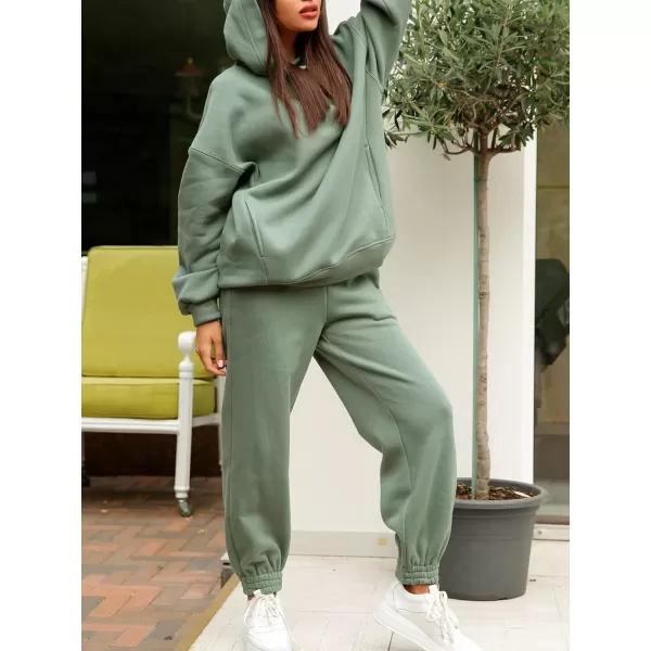 chouyatou Womens 2 Piece Outfits Hooded Sweatsuit Hoodies Tracksuit Sweatpants SetsGreen