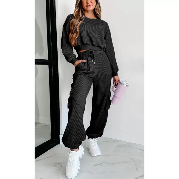 chouyatou Womens Fall 2 Piece Outfits Waffle Knit Sweatsuits Crop Sweatshirt Y2K Cargo Sweatpants SetsBlack