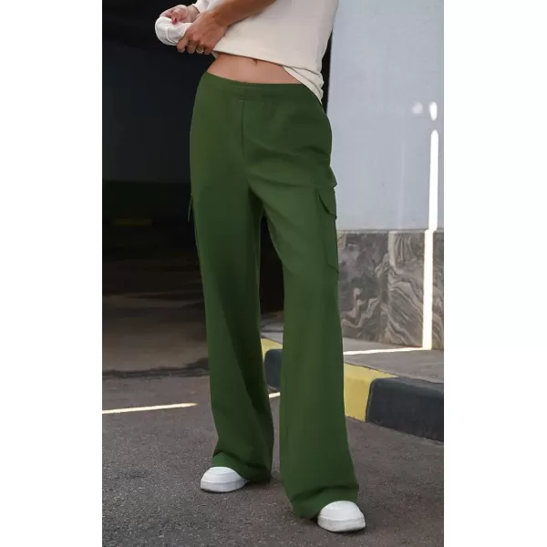 chouyatou Womens Fall Two Piece Outfits Sweatsuits Oversized Sweatshirt Wide Leg Cargo Sweatpants SetsArmy Green
