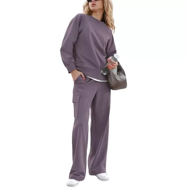 chouyatou Womens Fall Two Piece Outfits Sweatsuits Oversized Sweatshirt Wide Leg Cargo Sweatpants SetsPurple