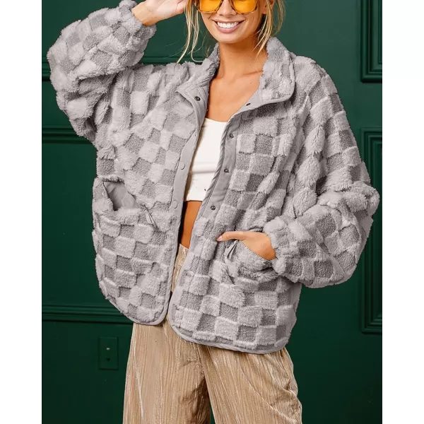 chouyatou Women Winter Casual Checkered Fleece Jacket Fuzzy Oversized Sherpa Jacket Shacket Faux Fur CoatGrey
