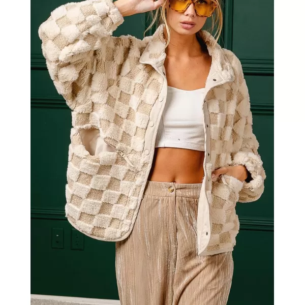 chouyatou Women Winter Casual Checkered Fleece Jacket Fuzzy Oversized Sherpa Jacket Shacket Faux Fur CoatLight Khaki