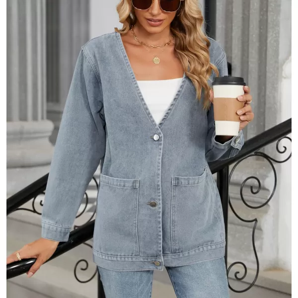 chouyatou Womens Fall VNeck Button Down Denim Jacket Boyfriend Oversized Casual Jean Jacket CardiganLight Blue