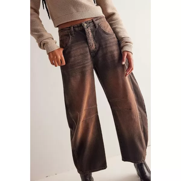 chouyatou Womens Boyfriend Wide Leg Denim Pants Y2K Baggy Mid Rise Casual Dressy Barrel Jeans with PocketsCaramel