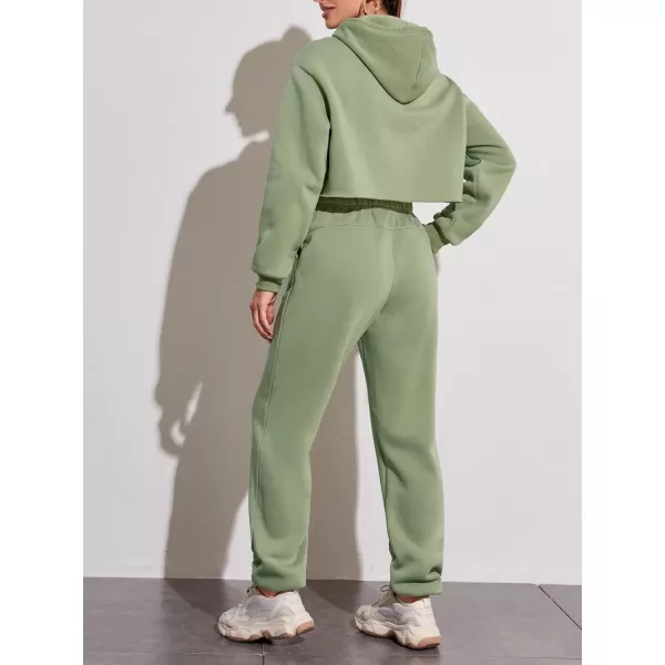 chouyatou Womens 2 Piece Outfits Drawstring Sweatsuits Crop Sweatshirt Hoodie High Waist Jogger Pants Sweatpants SetsGreen