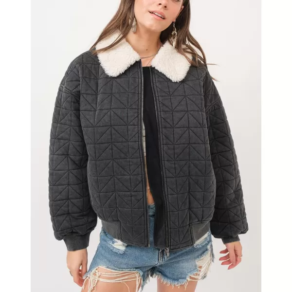 chouyatou Womens Winter Fur Collar Lightweight Quilted Jacket Bomber Zip Oversized Down Puffer JacketBlack