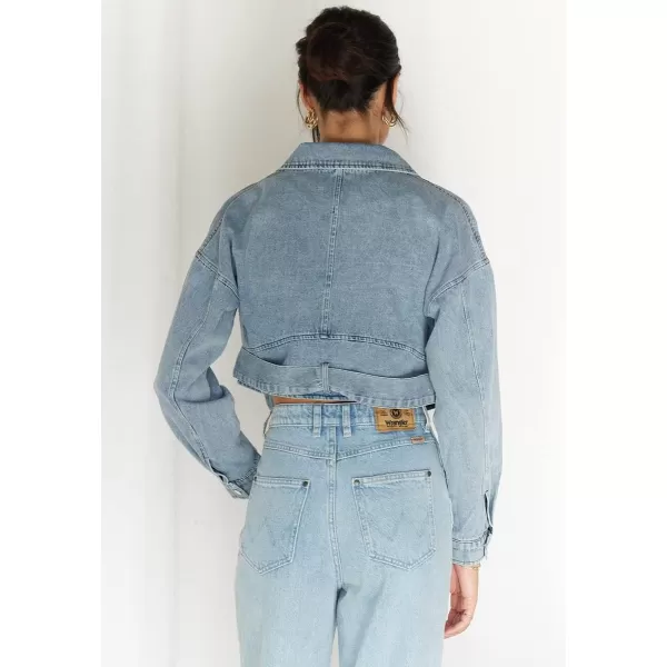 chouyatou Womens Boyfriend Jean Shakcet Jacket Zipper Belted Moto Denim Blazer JacketBlue