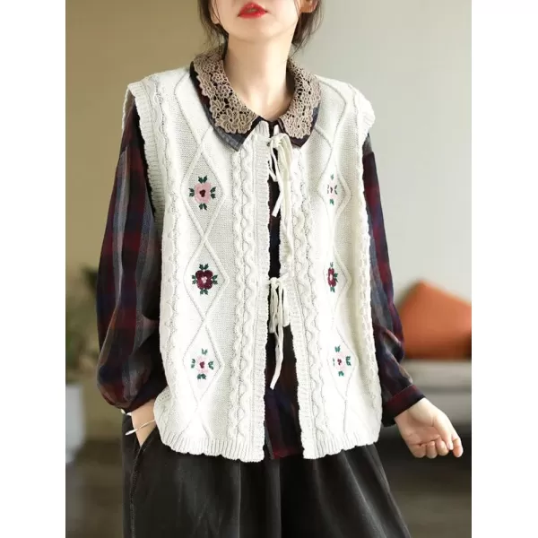 chouyatou Womens Vintage Flower Embroidered Lace Up Cable Knit Sleeveless Sweater VestWhite