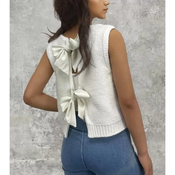 chouyatou Womens Y2K Backless Crop Sweater Vest Back Tie Knot Crewneck Sleeveless Knit Vest Tank TopsBeige
