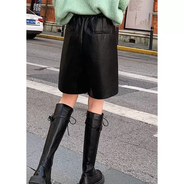 chouyatou Womens Casual High Elastic Waist Shorts Moto Pu Faux Leather Shorts with PocketsBlack