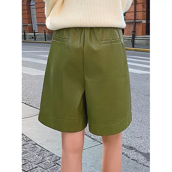 chouyatou Womens Casual High Elastic Waist Shorts Moto Pu Faux Leather Shorts with PocketsGreen