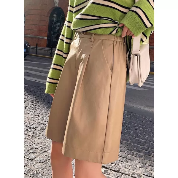 chouyatou Womens Casual High Elastic Waist Shorts Moto Pu Faux Leather Shorts with PocketsKhaki