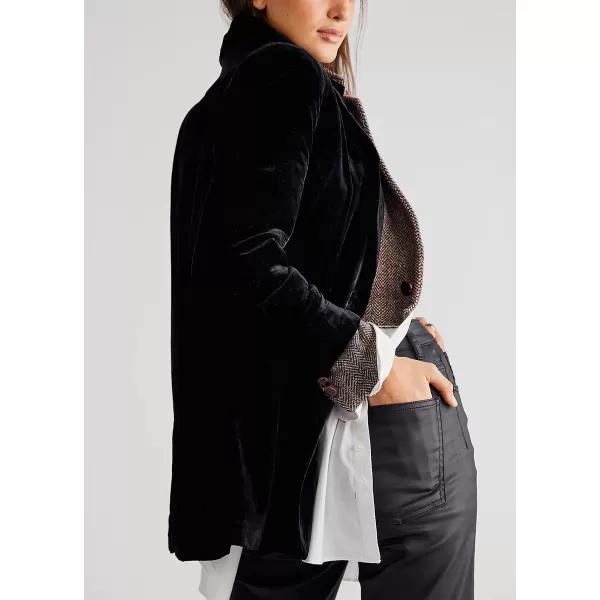 chouyatou Womens Business Velvet Blazer Jacket Button Down Notch Lapel Office Work Shackets CoatBlack