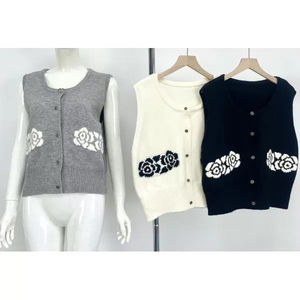 chouyatou Womens Button Down Sleeveless Sweater Vest Vintage Flower Pattern Knit Vest TopsBeige