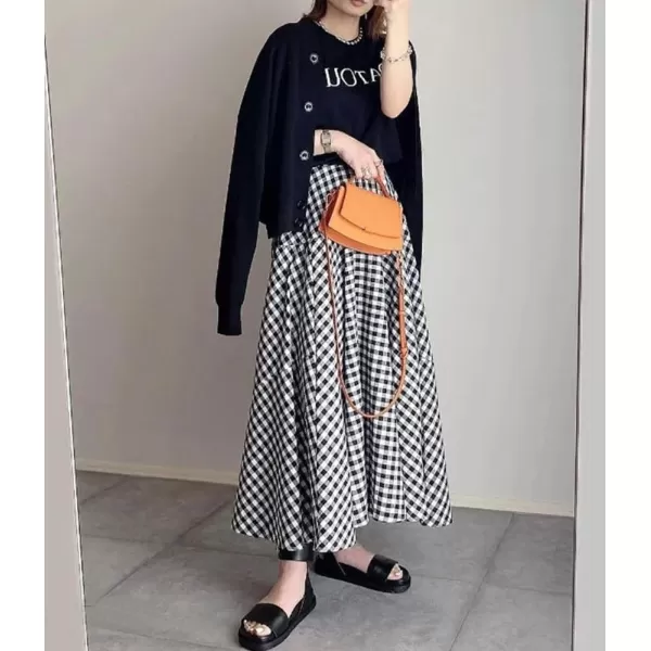 chouyatou Womens Retro Plaid A Line Midi Skirt Gingham High Elastic Waisted Pleated Swing Long SkirtBlack