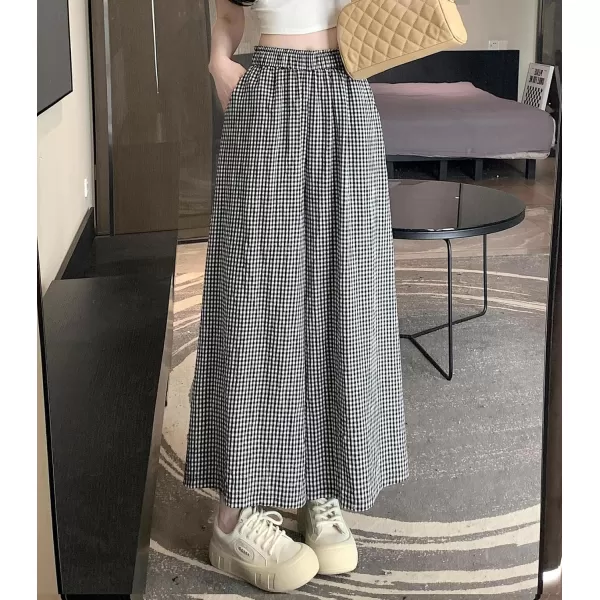 chouyatou Womens Plaid Wide Leg Cropped Culotte Pants High Waisted Striped Palazzo Pants with PocketsBlack Gingham