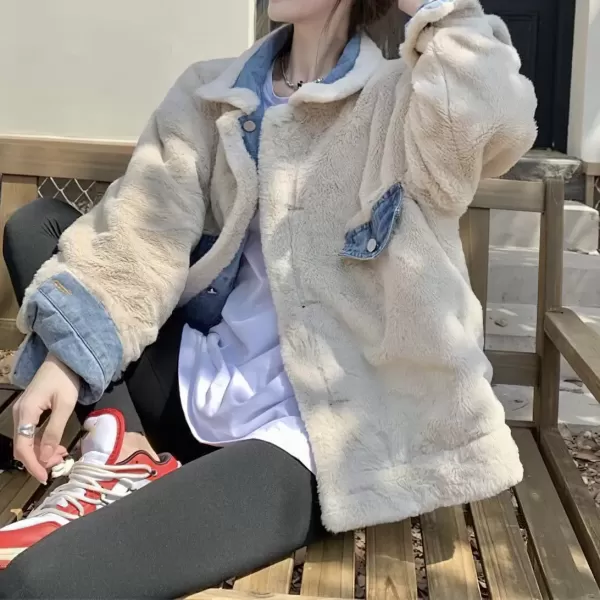imagechouyatou Womens Reversible Warm Sherpa Notched Collar Jean Jacket Faux Fur Denim Coat Trucker JacketBlue