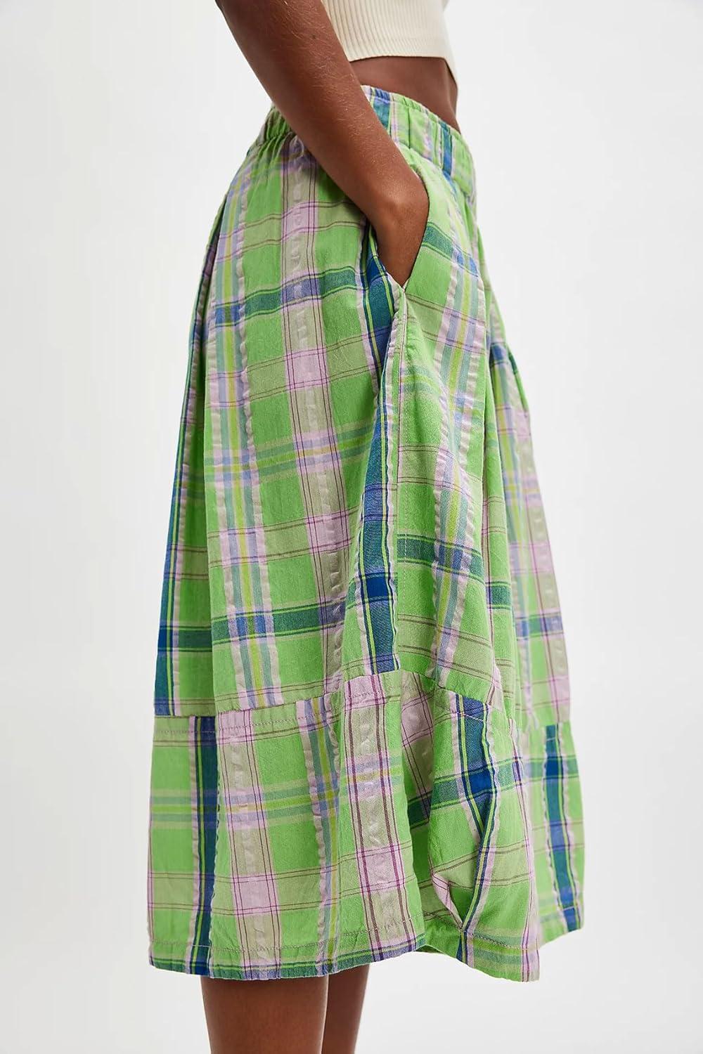 imagechouyatou Womens Retro Plaid Wide Leg Cropped Pants Y2k Baggy Culottes Capri Palazzo Pants with PocketsGreen