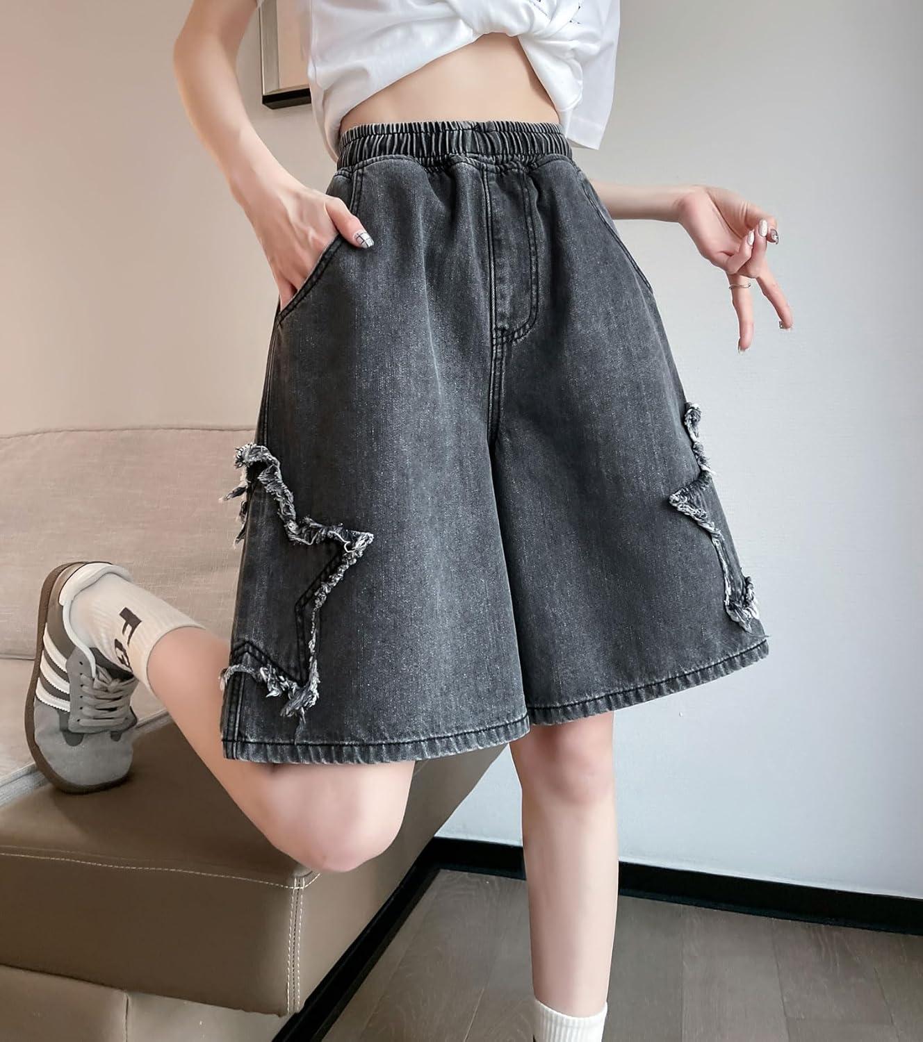 imagechouyatou Womens Y2k Star Patchwork Denim Shorts High Elastic Waist Wide Leg Bermuda Jean Shorts with PocketsBlack