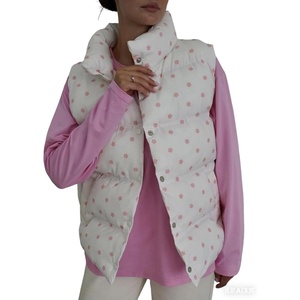 image:imagechouyatou Womens Floral Print Winter Quilted Puffer Vest Y2K Casual Loose Sleeveless Down Puffer JacketWhite Pink