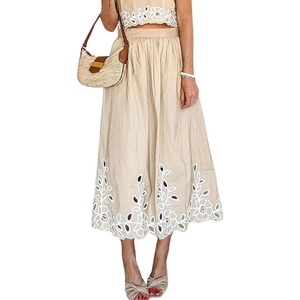 image:imagechouyatou Womens Retro Floral Embroidery ALine Skirt Back Elastic Waist Pleated Midi Long Skirt with PocketsKhaki