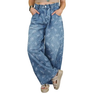 image:imagechouyatou Womens Pleated Floral Wide Leg Denim Pants High Wasited JeansLight Blue