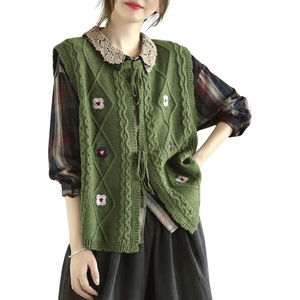 image:imagechouyatou Womens Vintage Flower Embroidered Lace Up Cable Knit Sleeveless Sweater VestGreen