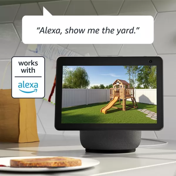 Blink Outdoor 4 with 1Year Subscription  Wireless indooroutdoor smart home security camera powerful twoyear battery life set up in minutes  1 camera systemCamera  Battery Pack 4year battery life