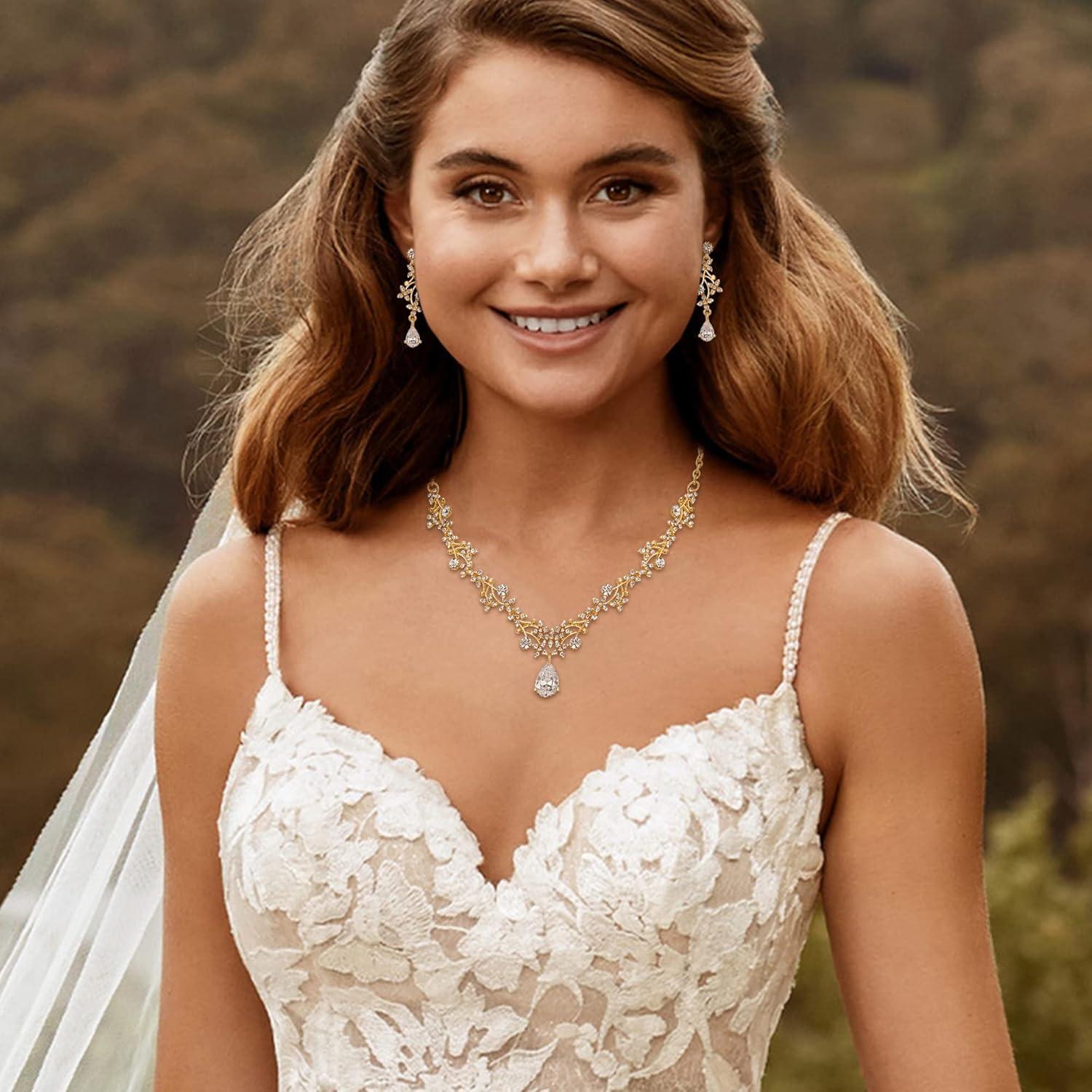 imageBriLove Wedding Bridal Necklace Earrings Jewelry Set CZ Crystal Leaf Vine Floral Scroll Teardrop VNecklace Clear GoldTone