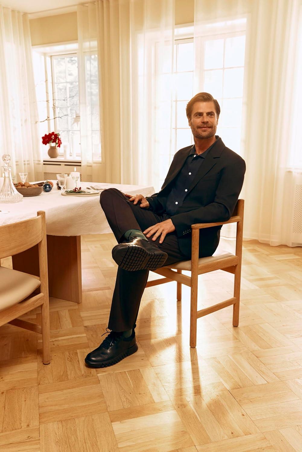 imageECCO Mens Gruuv Studio Wingtip Goretex WaterproofBlack