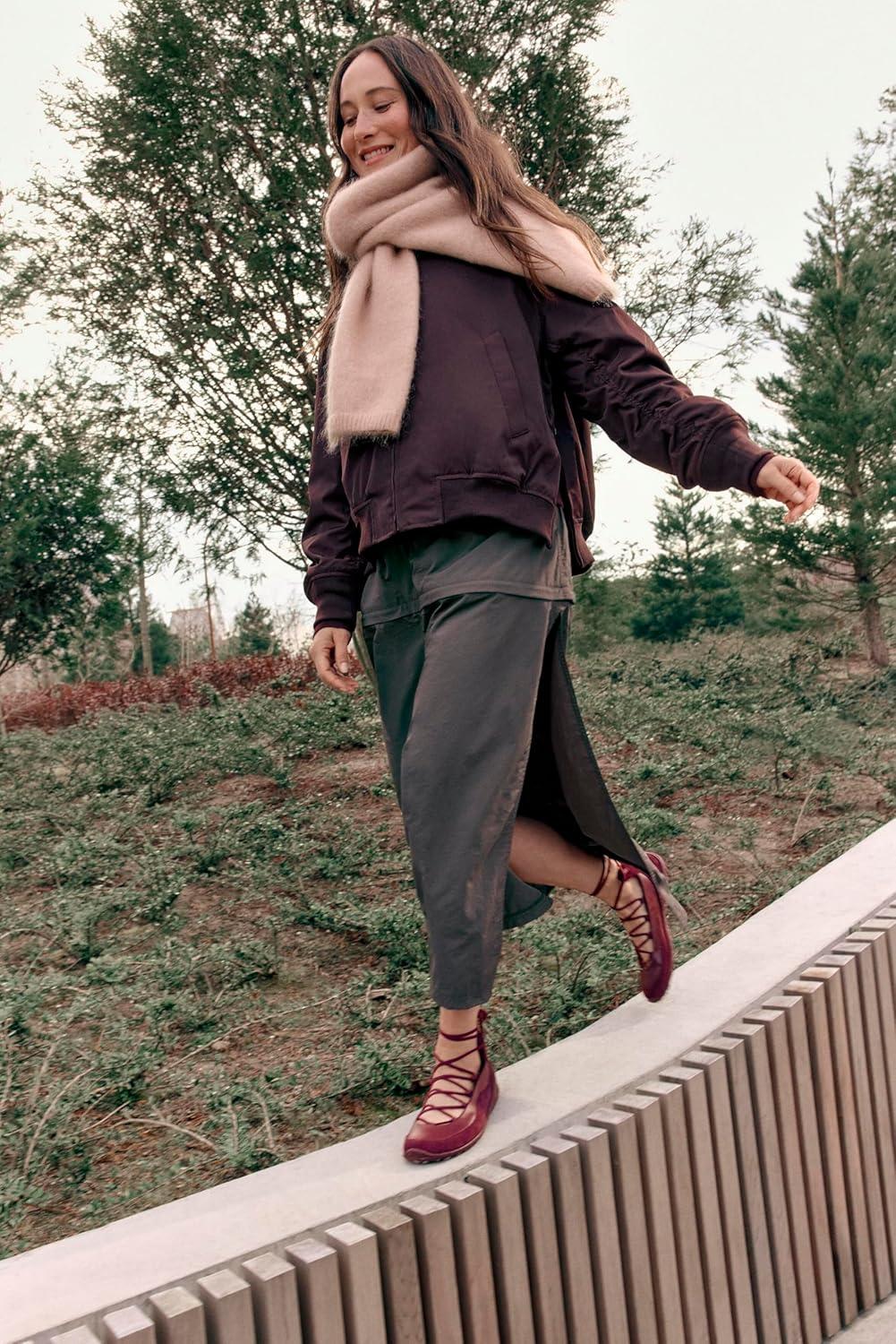 imageECCO Womens Biom Lite Ghillie Tie BallerinaDark Ruby SuedeDark Ruby