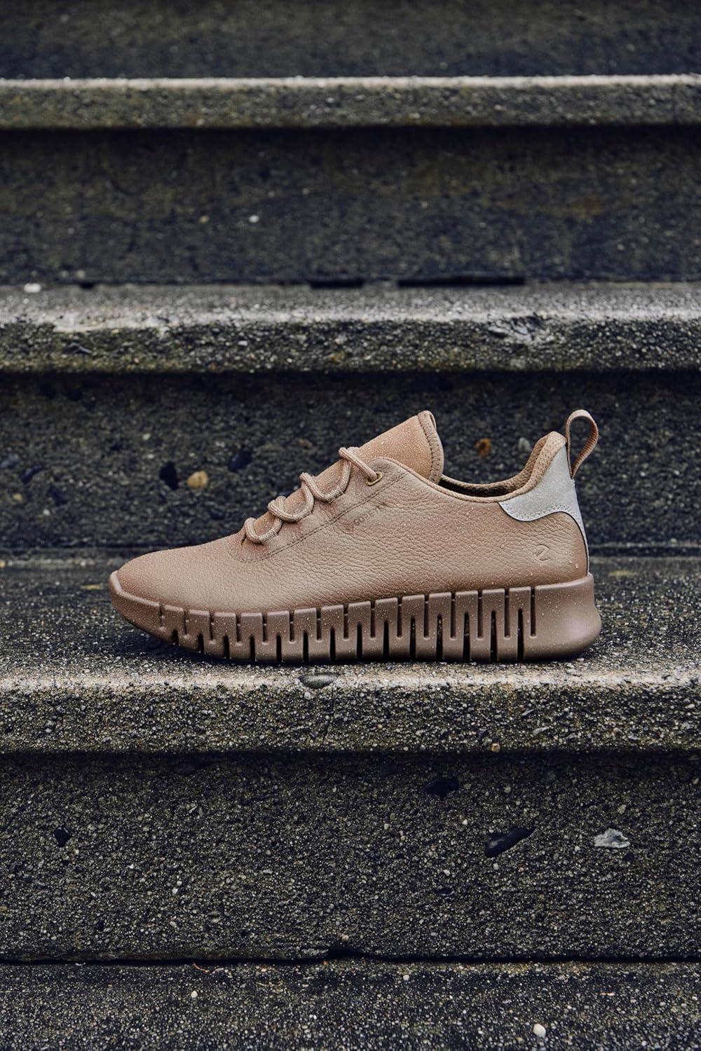 imageECCO Womens Gruuv Goretex Waterproof SneakerTaupe