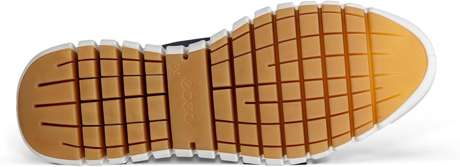 imageECCO Womens Gruuv SneakerMarine NubuckPowder