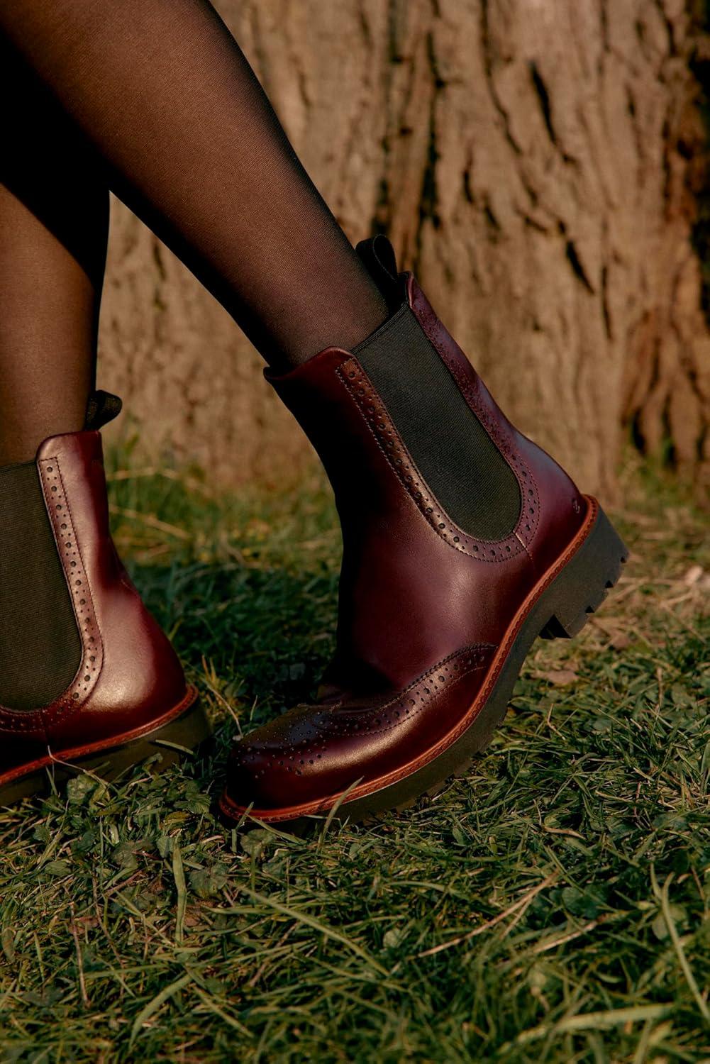 imageECCO Womens Olso Wingtip Double Gore Chelsea BootDark Ruby