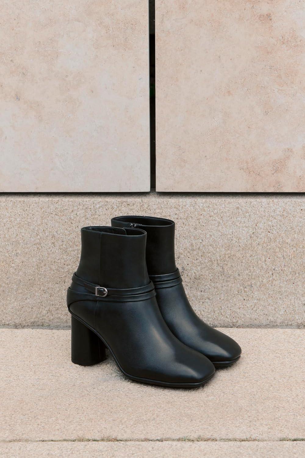 imageECCO Womens Sculpted Alba 65 Mm Zipper Ankle BootBlack